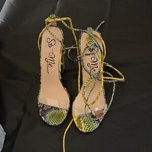 So Me Women's Snakeskin Pattern Heels